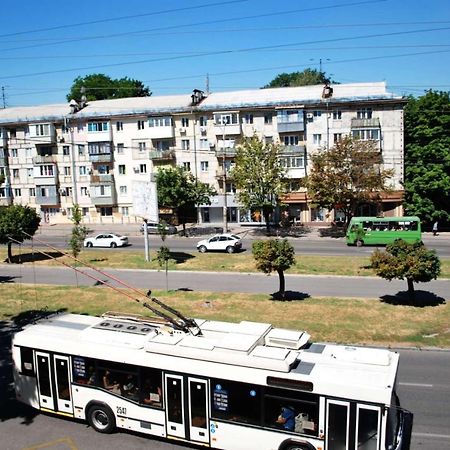 Apartment At Kirova Dnipro Exterior foto